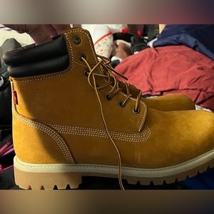 Levi 91/2 mens work boots